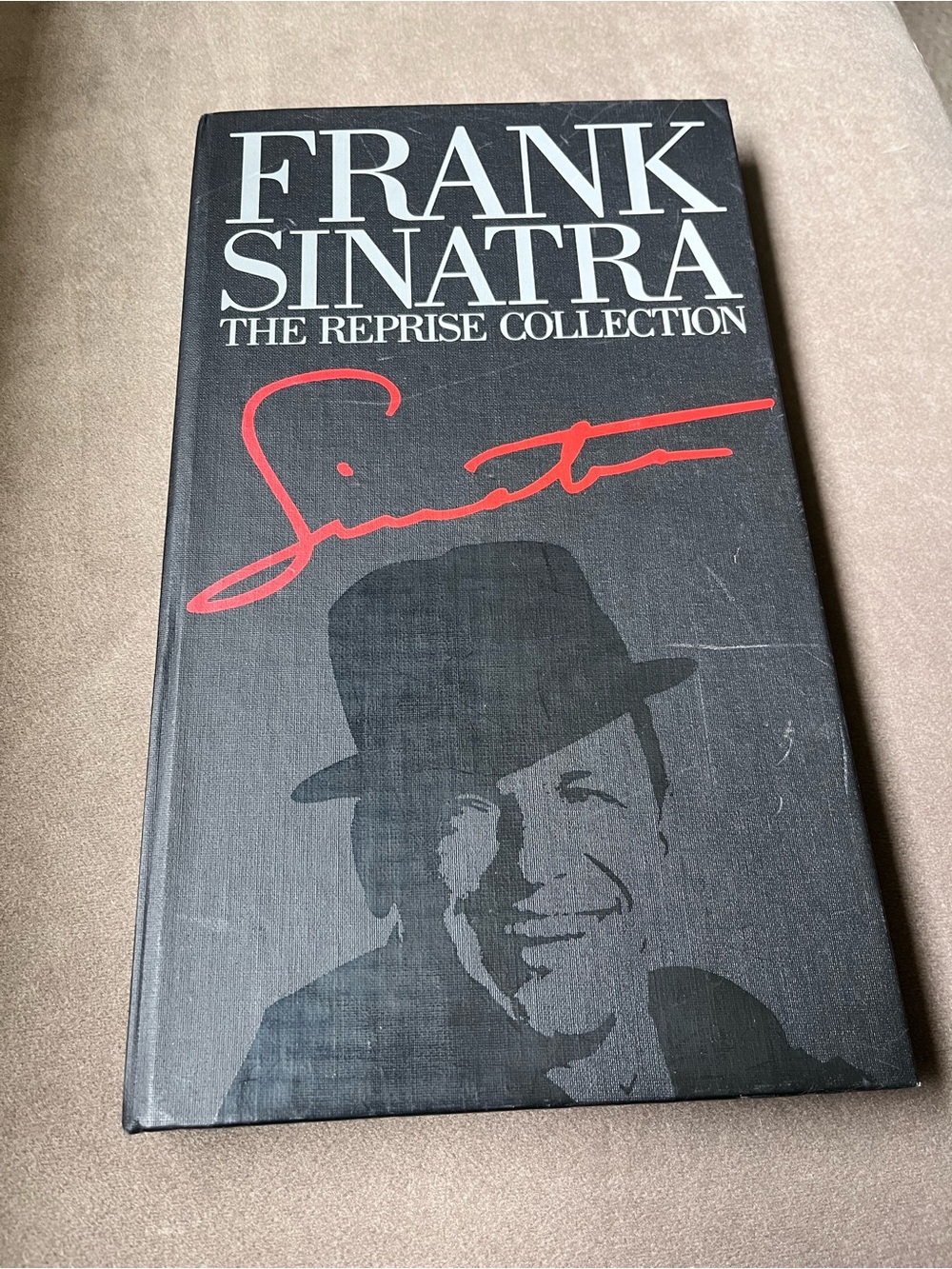 Frank Sinatra The Reprise Collection Black with Red Signature
